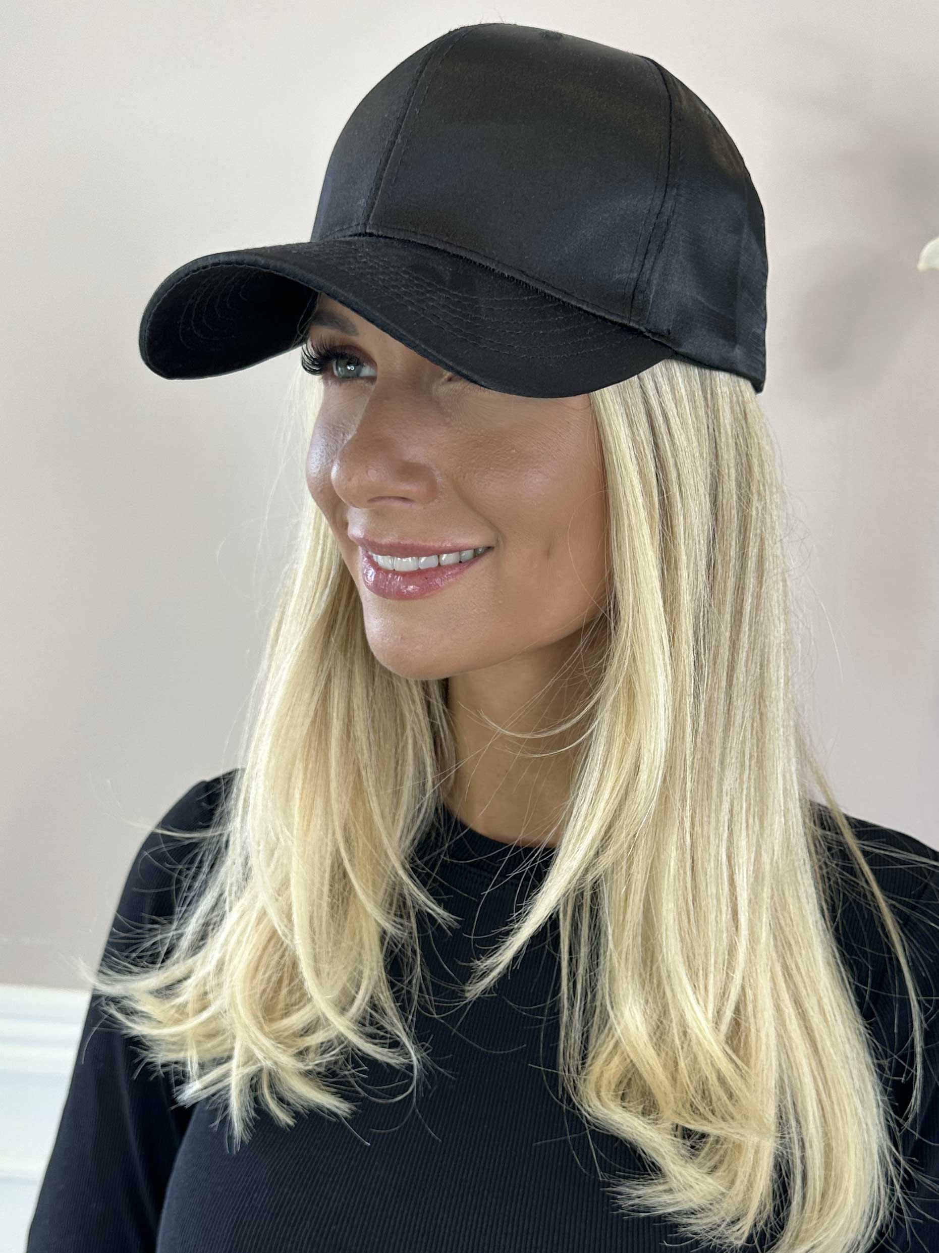 Roberta - Skimrande mössa